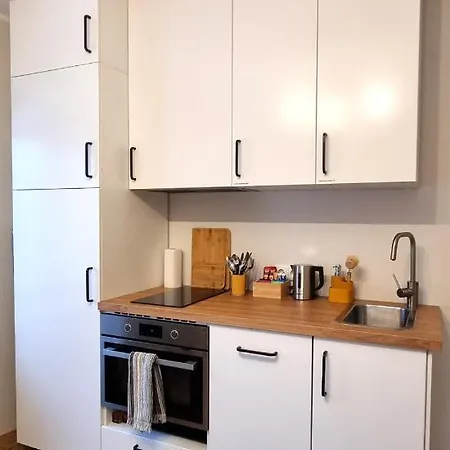 Entire + 2 + Self Check-in Appartement